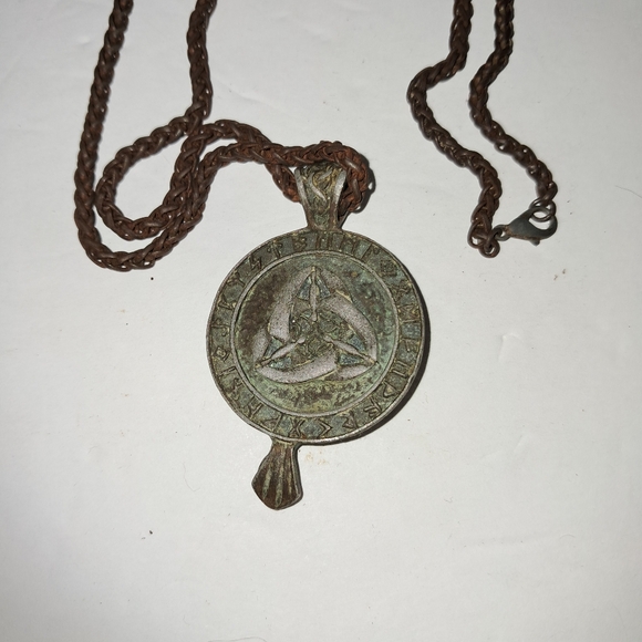 Bird Crow/Viking Pendant Protective Amulet - Picture 2 of 3